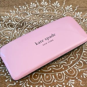 ♠️ Kate Spade Hard Case ♠️